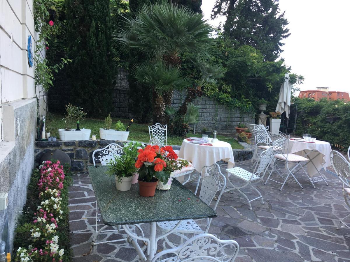 Villa Varenna Luaran gambar